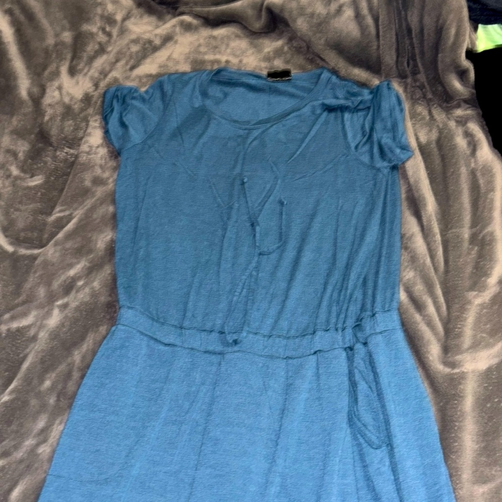 32 Degree Jersey Dress Size Med Blue